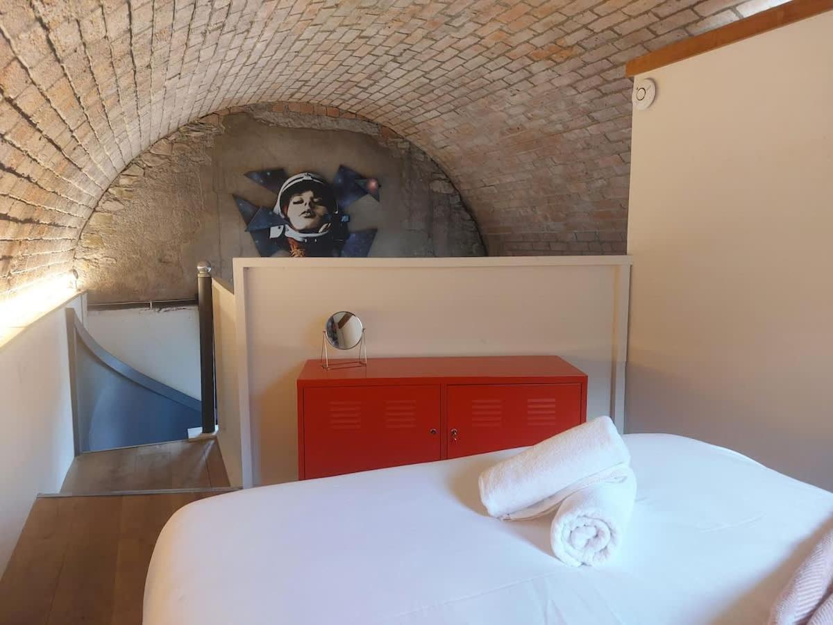 Converted Factory Loft Apartment Bristol Exteriör bild