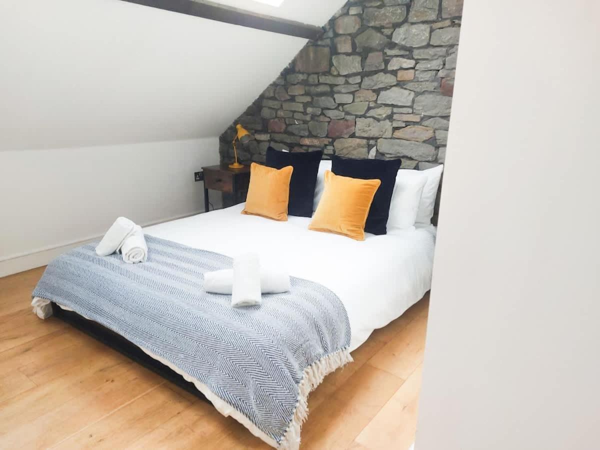Converted Factory Loft Apartment Bristol Exteriör bild
