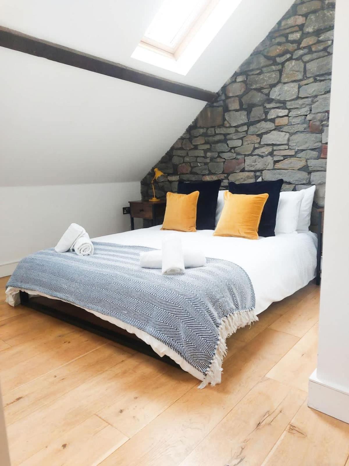 Converted Factory Loft Apartment Bristol Exteriör bild